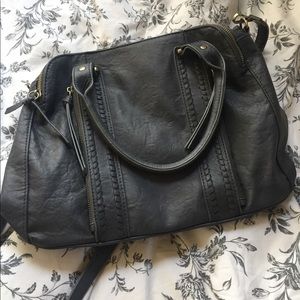 Blue faux leather crossbody bag